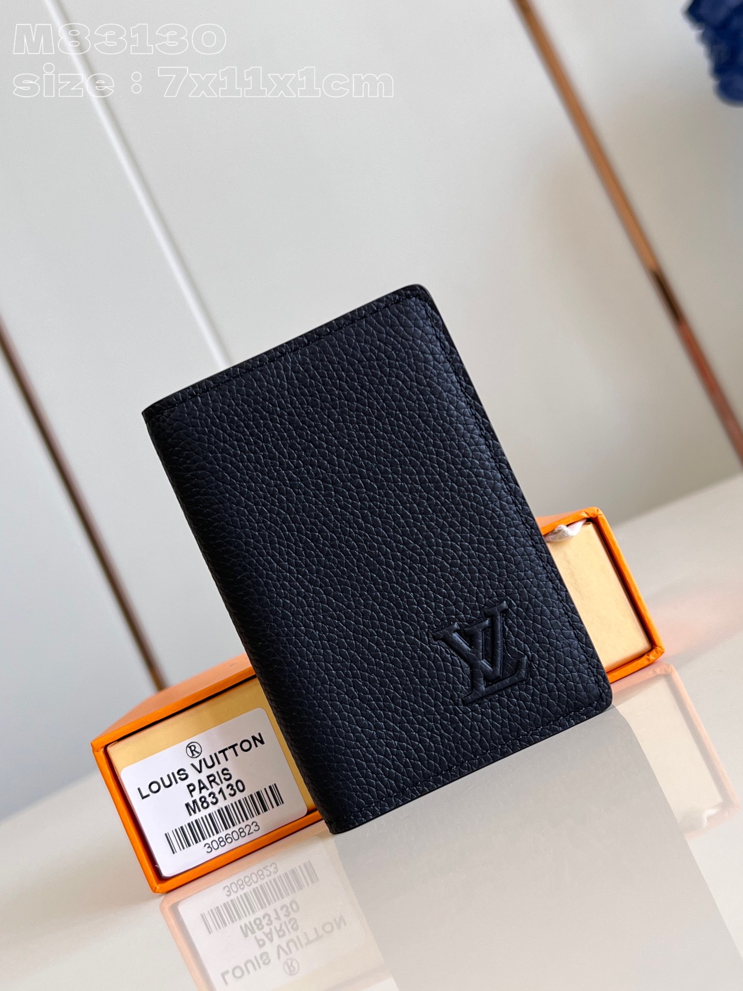 LOUIS VUITTON 2410LV009 