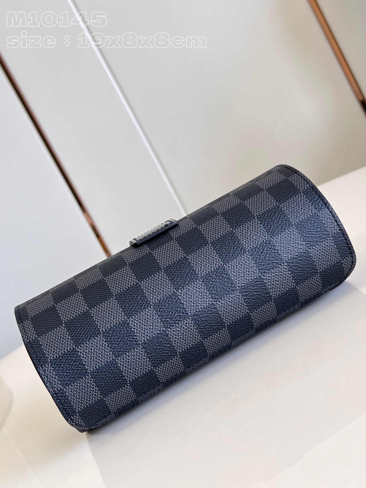 LOUIS VUITTON 2410LV013 