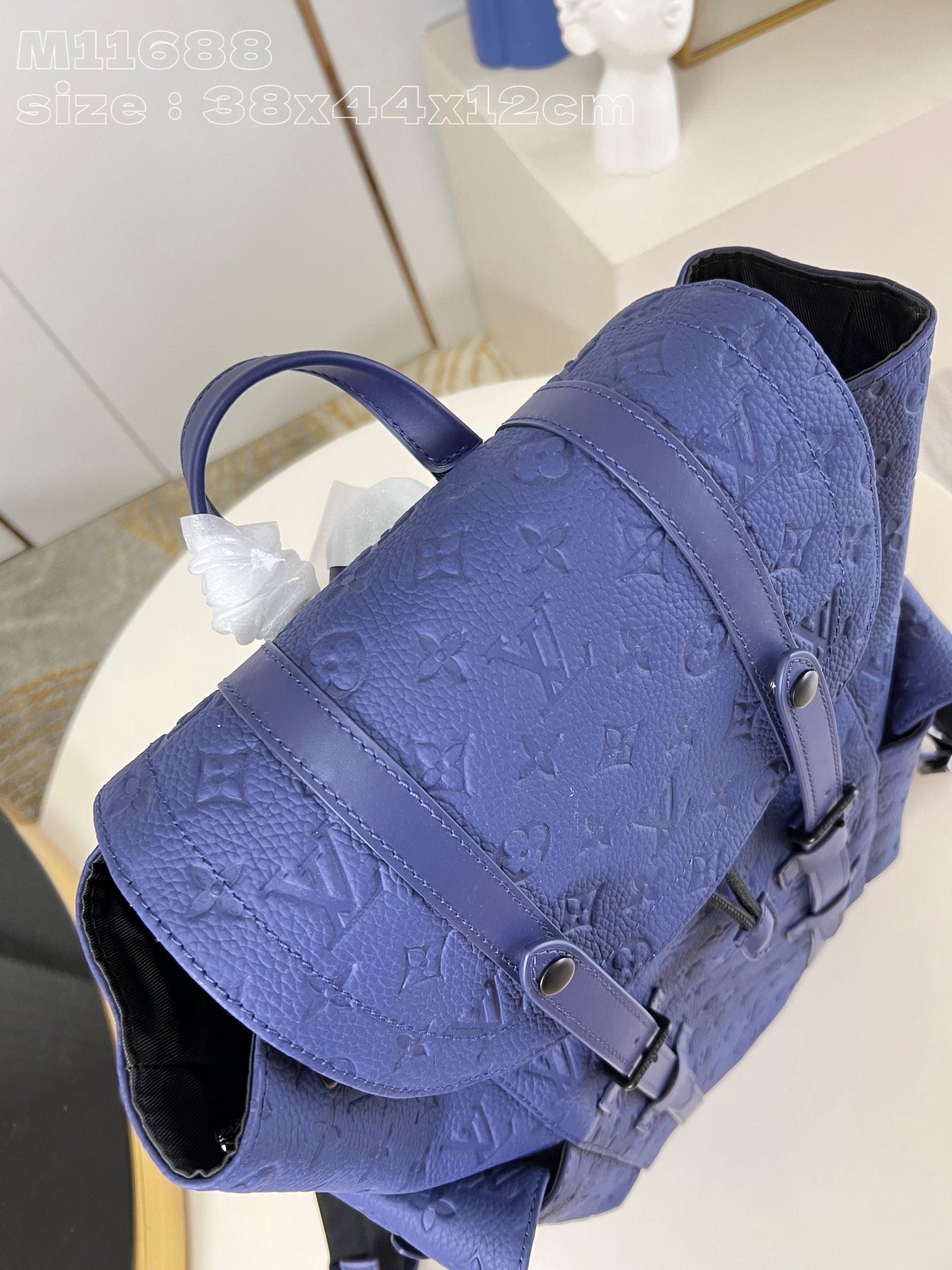 LOUIS VUITTON 2410LV029 