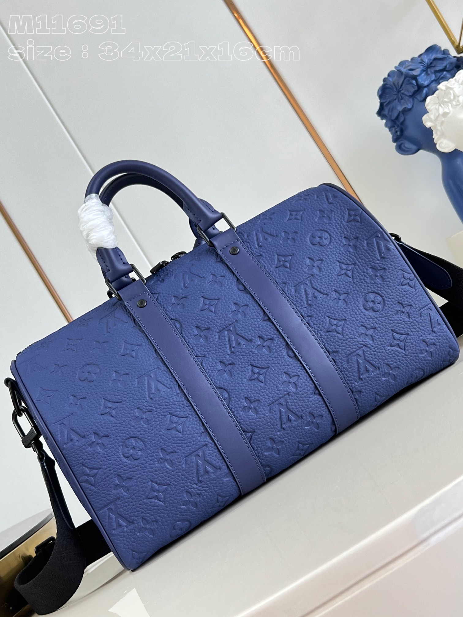 LOUIS VUITTON 2410LV031 