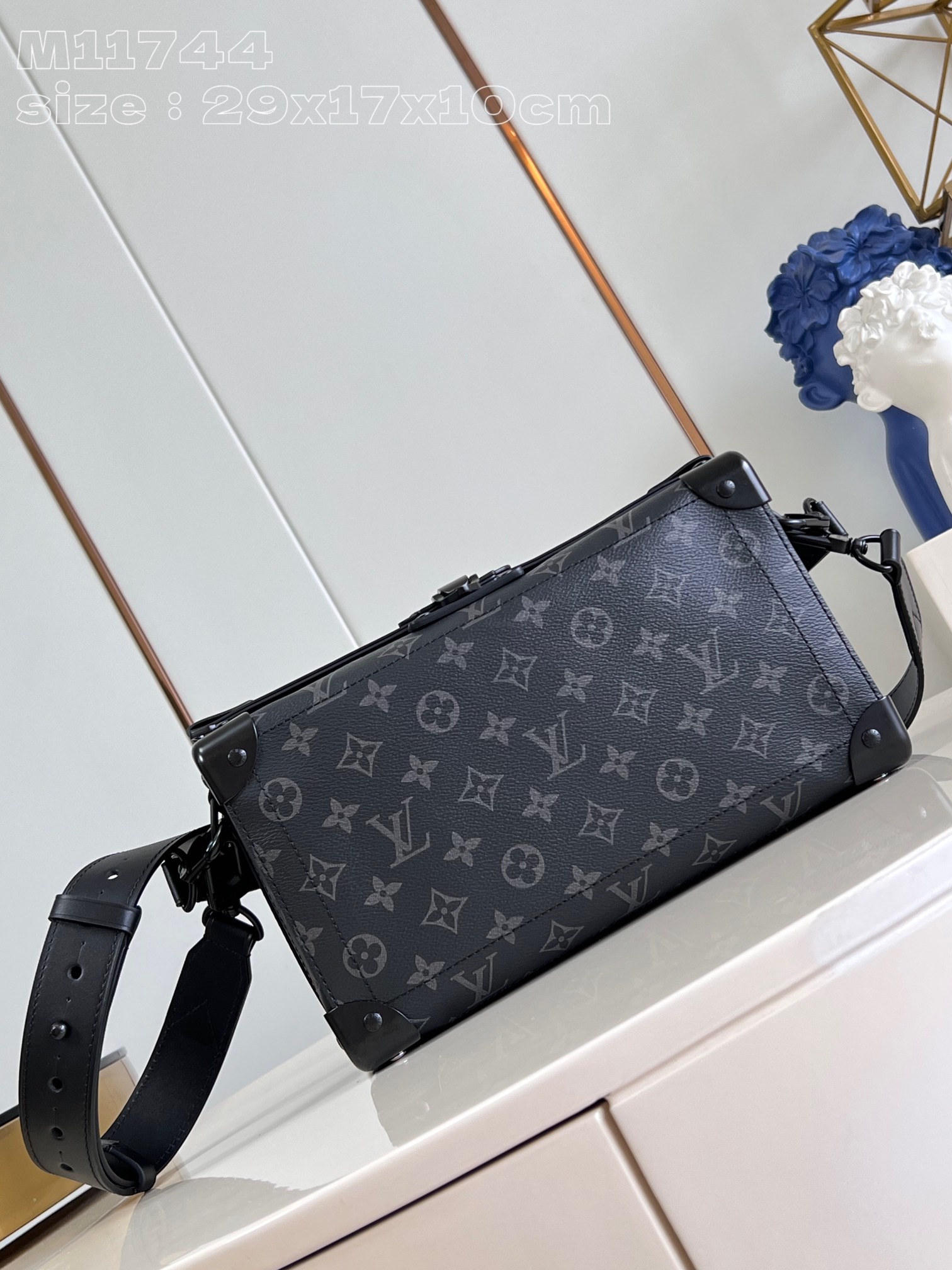 LOUIS VUITTON 2410LV033 