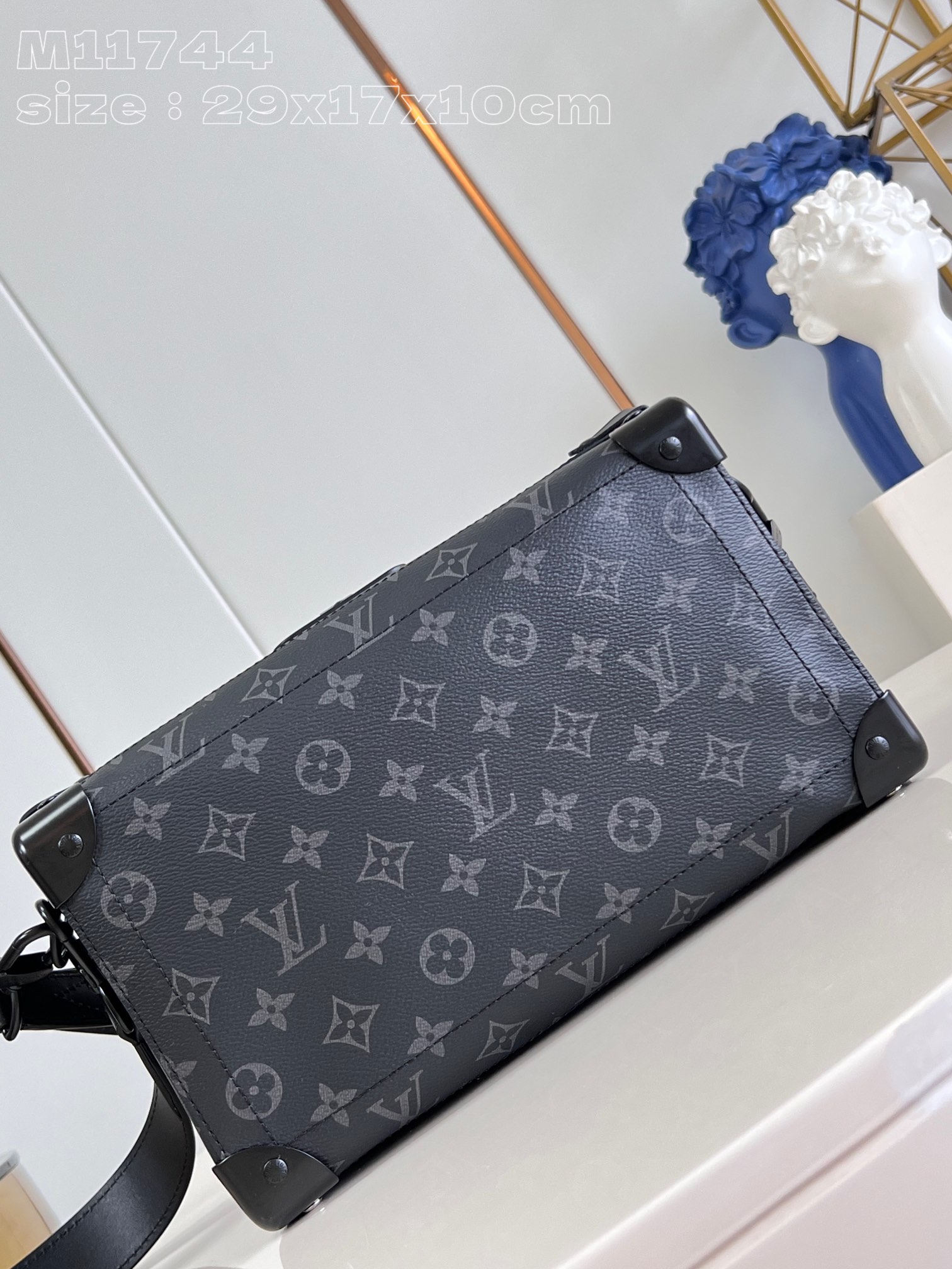 LOUIS VUITTON 2410LV033 