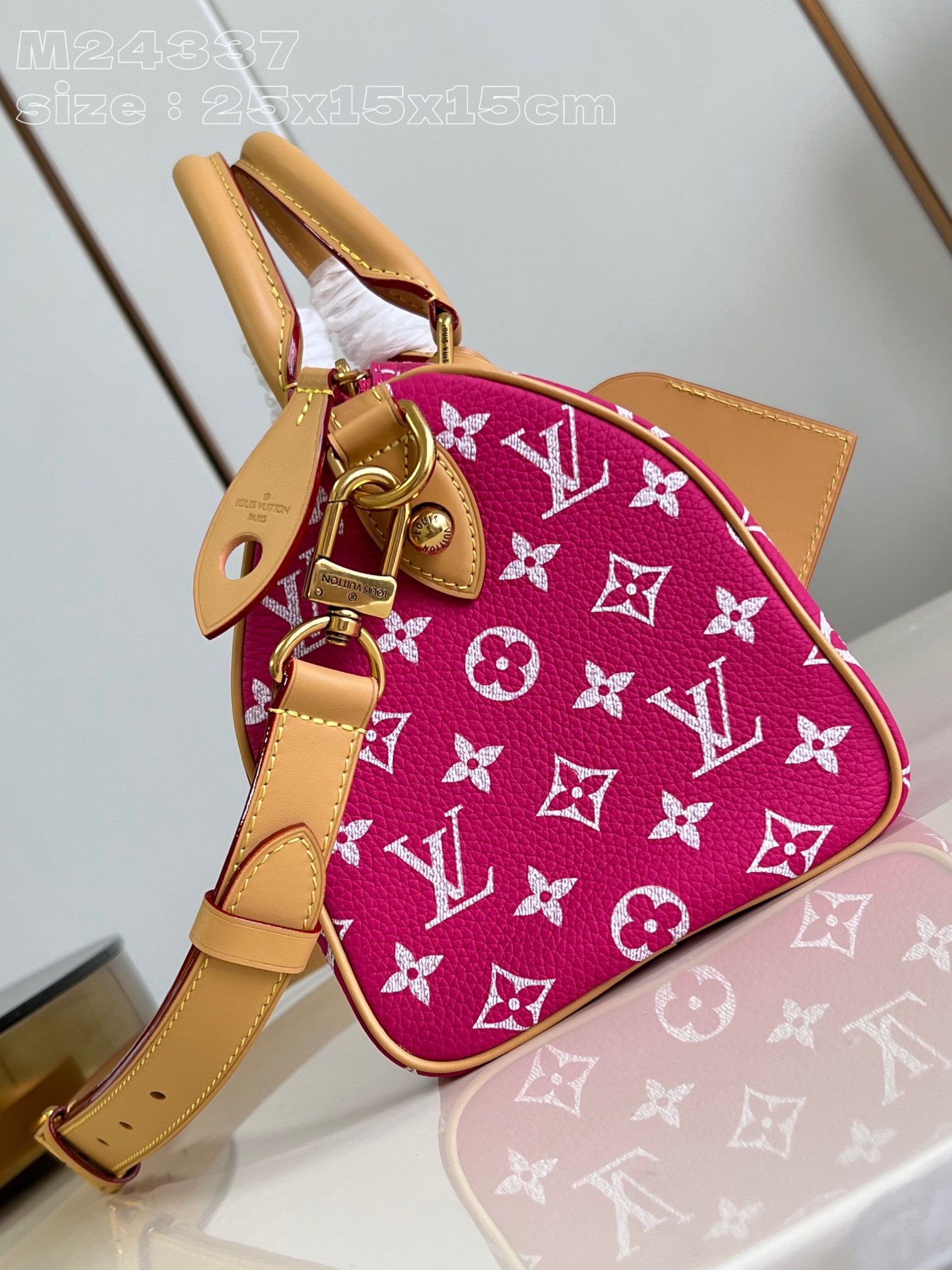 LOUIS VUITTON 2410LV046 