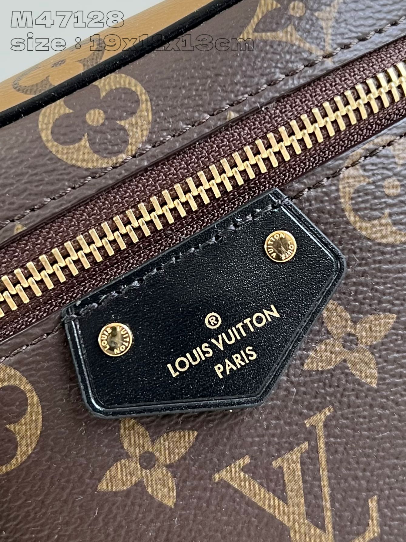 LOUIS VUITTON 2410LV072 