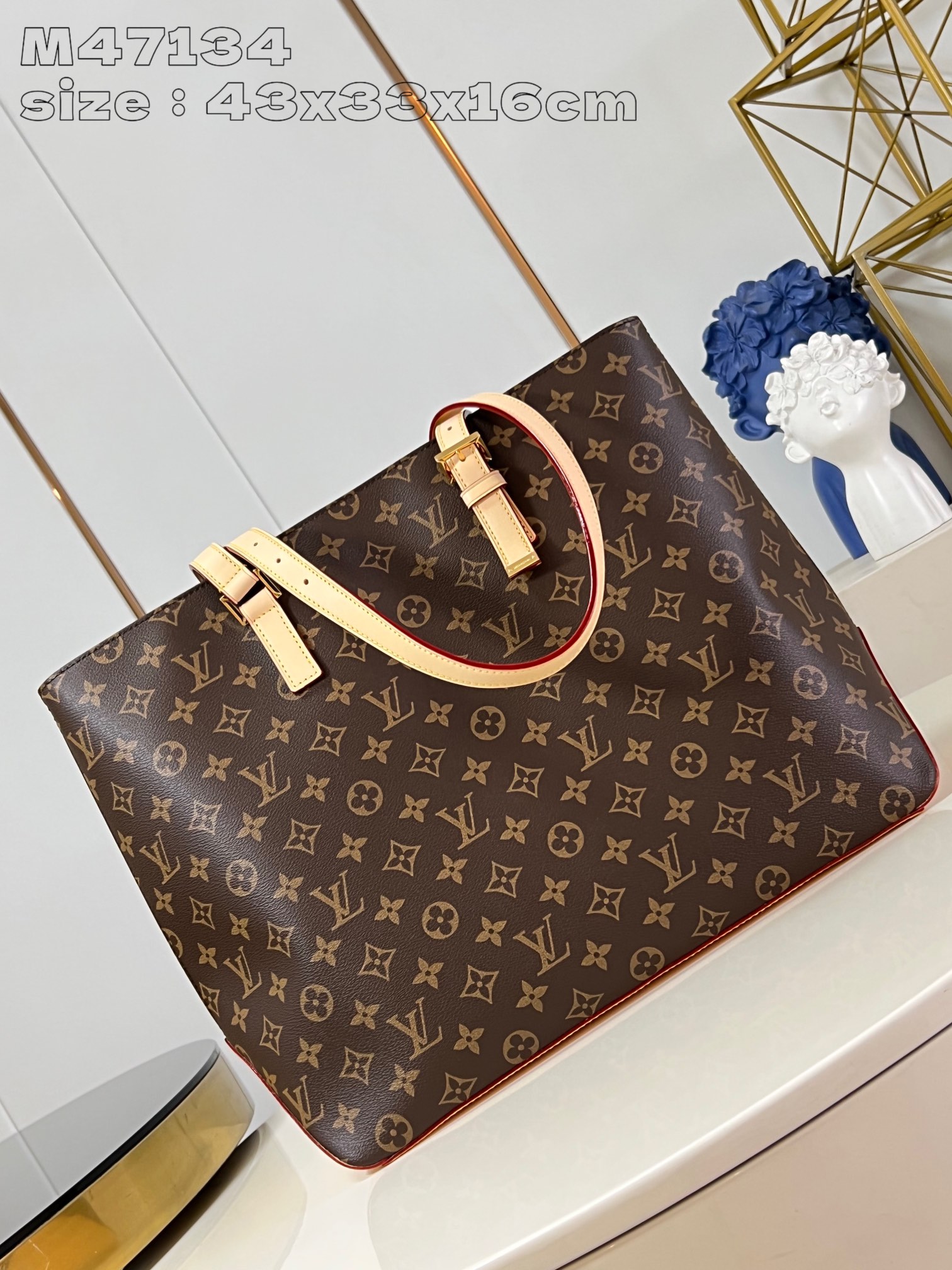 LOUIS VUITTON 2410LV073 