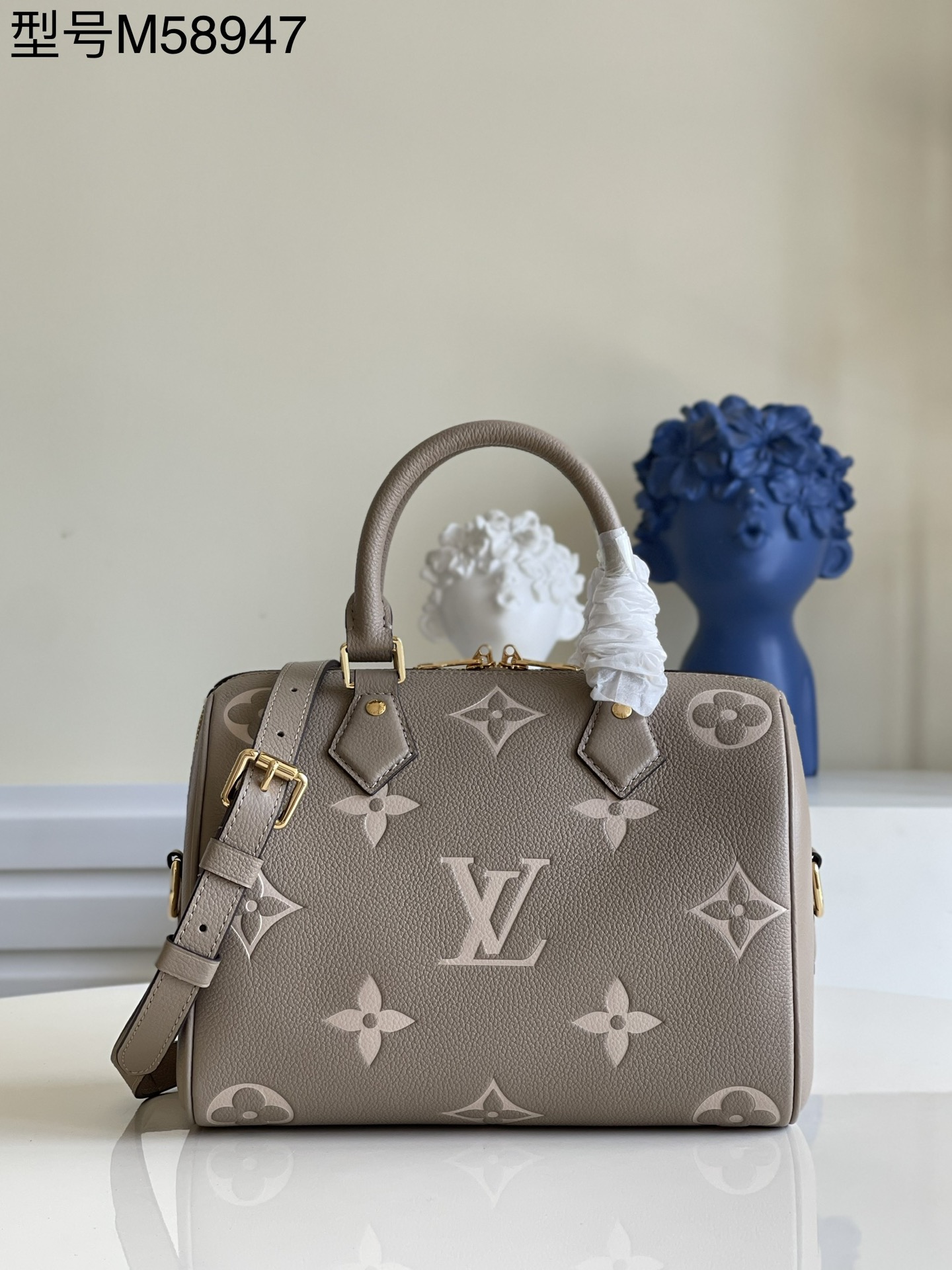 LOUIS VUITTON 2410LV099 