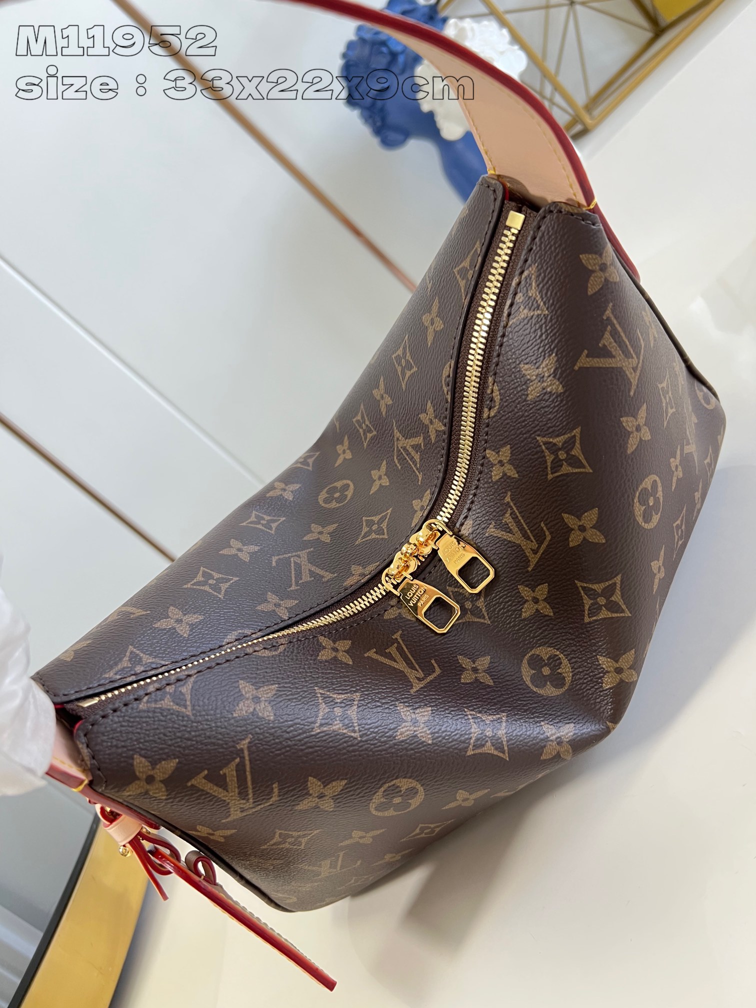 LOUIS VUITTON M11952 Slouchy PM