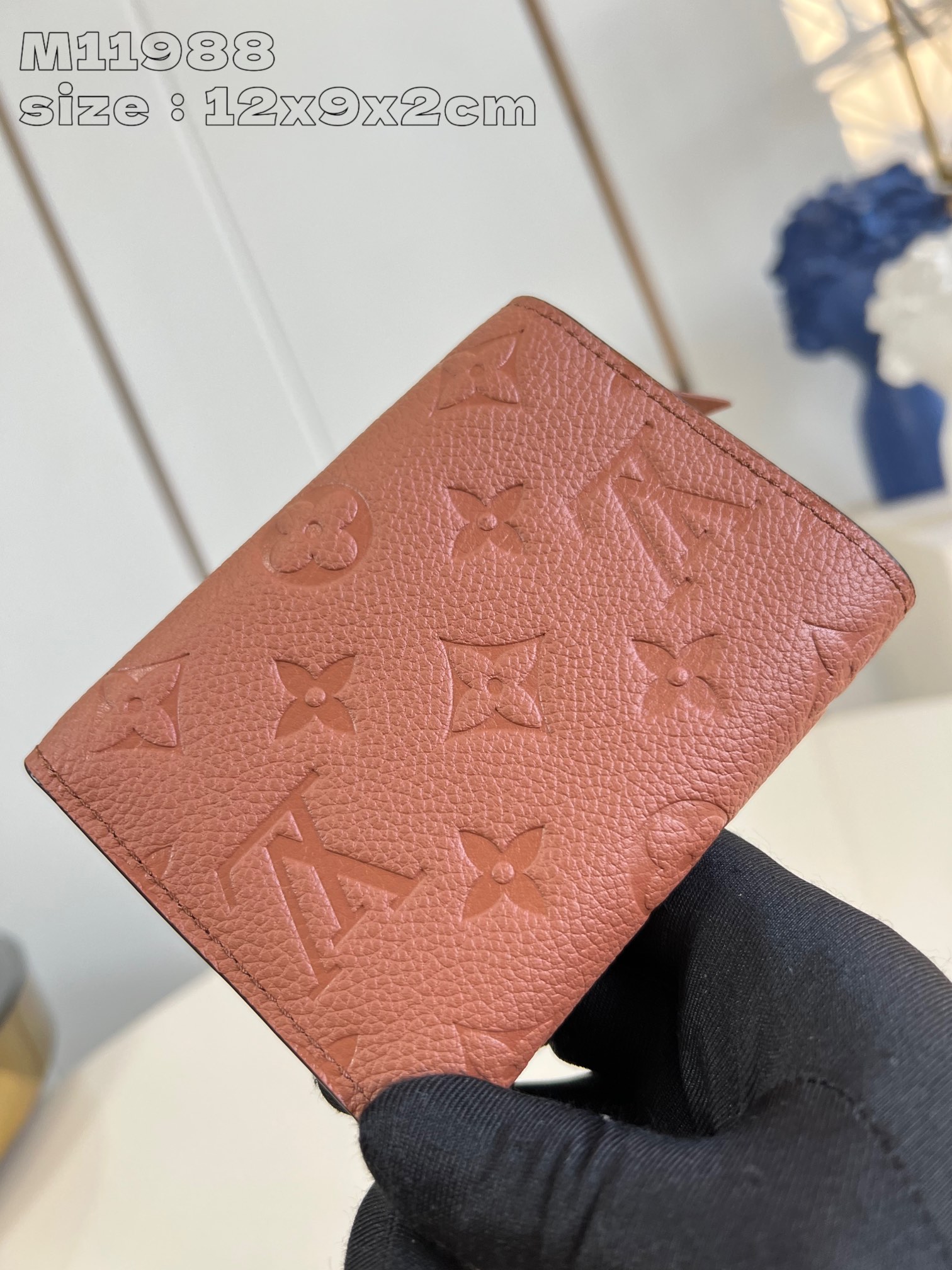 LOUIS VUITTON M11988 Victorine Wallet