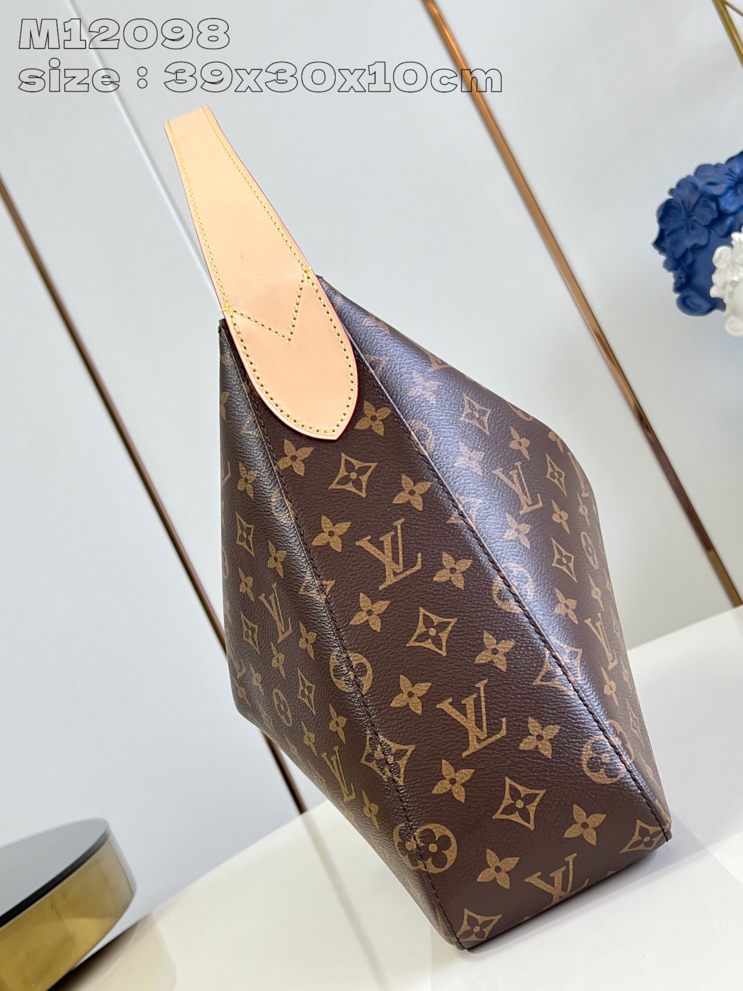 LOUIS VUITTON M12098 Slouchy MM