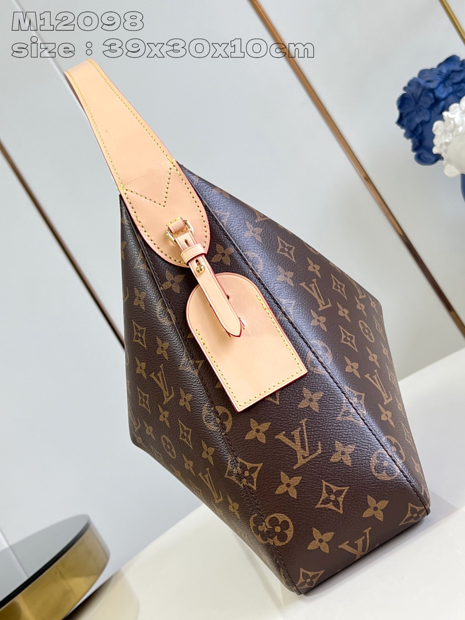 LOUIS VUITTON M12098 Slouchy MM