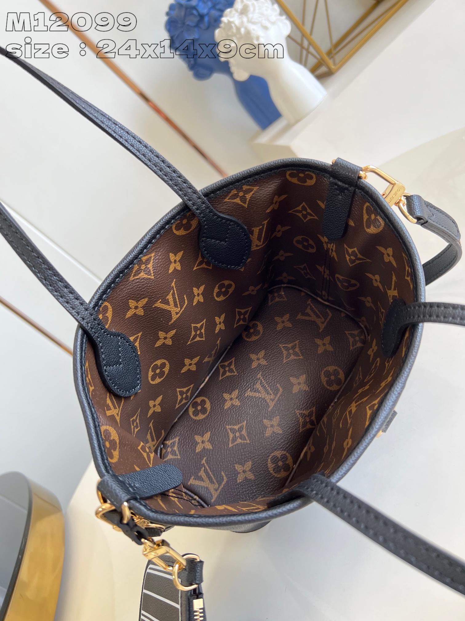 LOUIS VUITTON M12099 Neverfull Bandoulière Inside Out BB