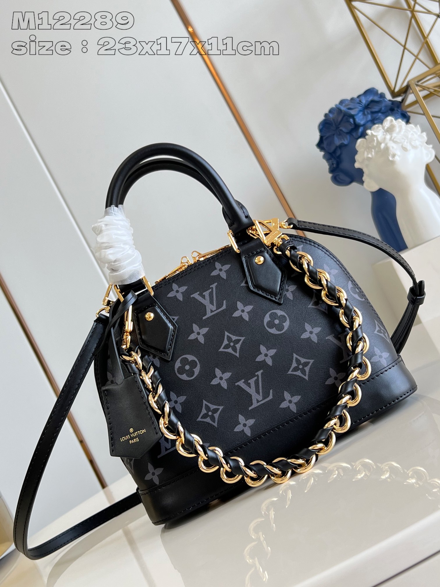 LOUIS VUITTON M12289 Alma BB