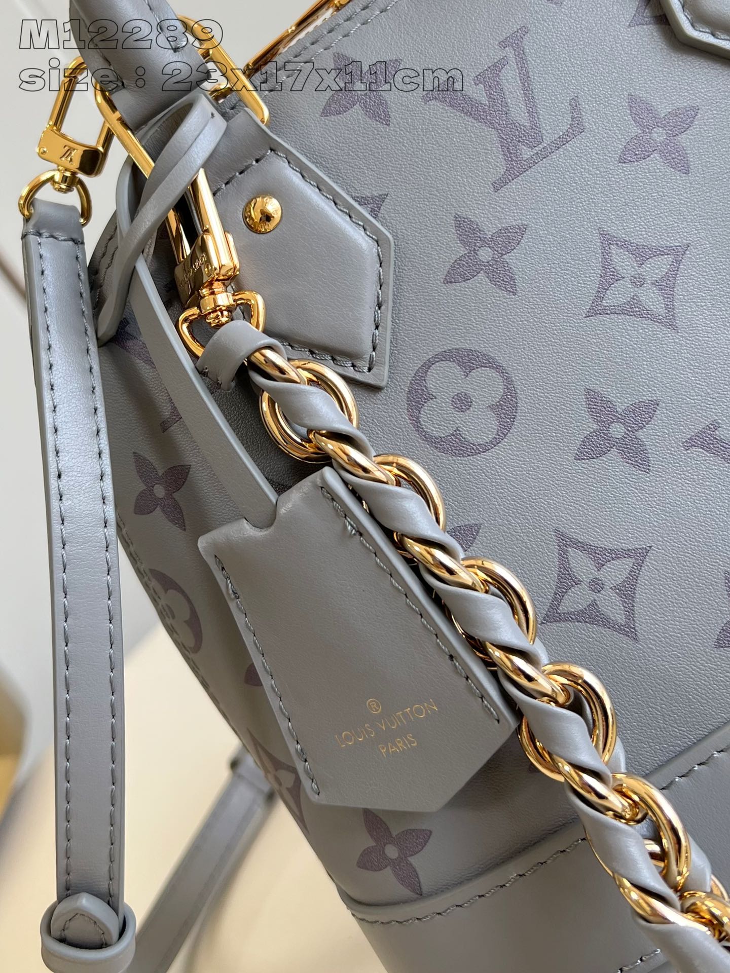 LOUIS VUITTON M12561 Alma BB