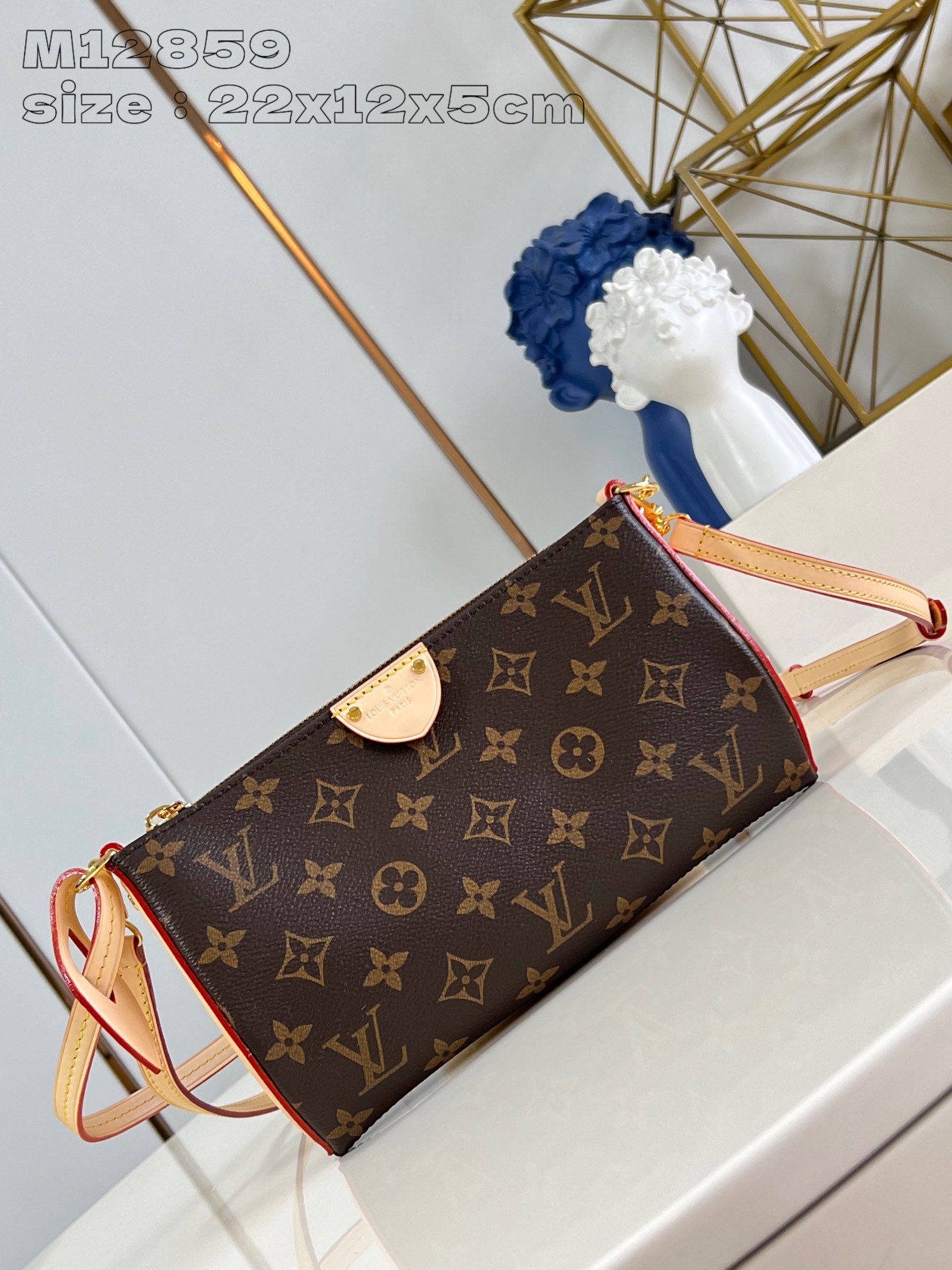 LOUIS VUITTON M12859 Pochette Tirette