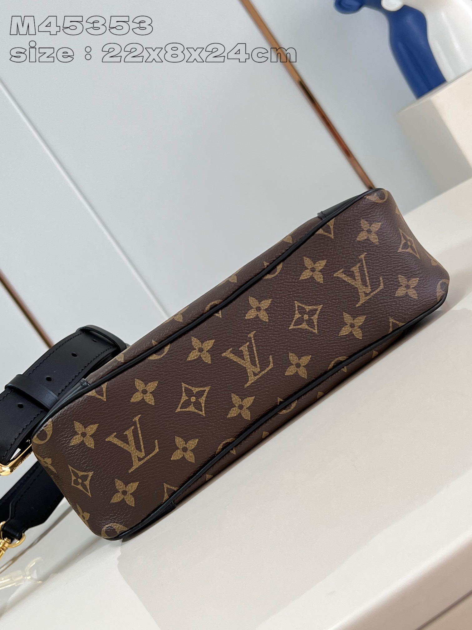 LOUIS VUITTON M45353 Odéon PM