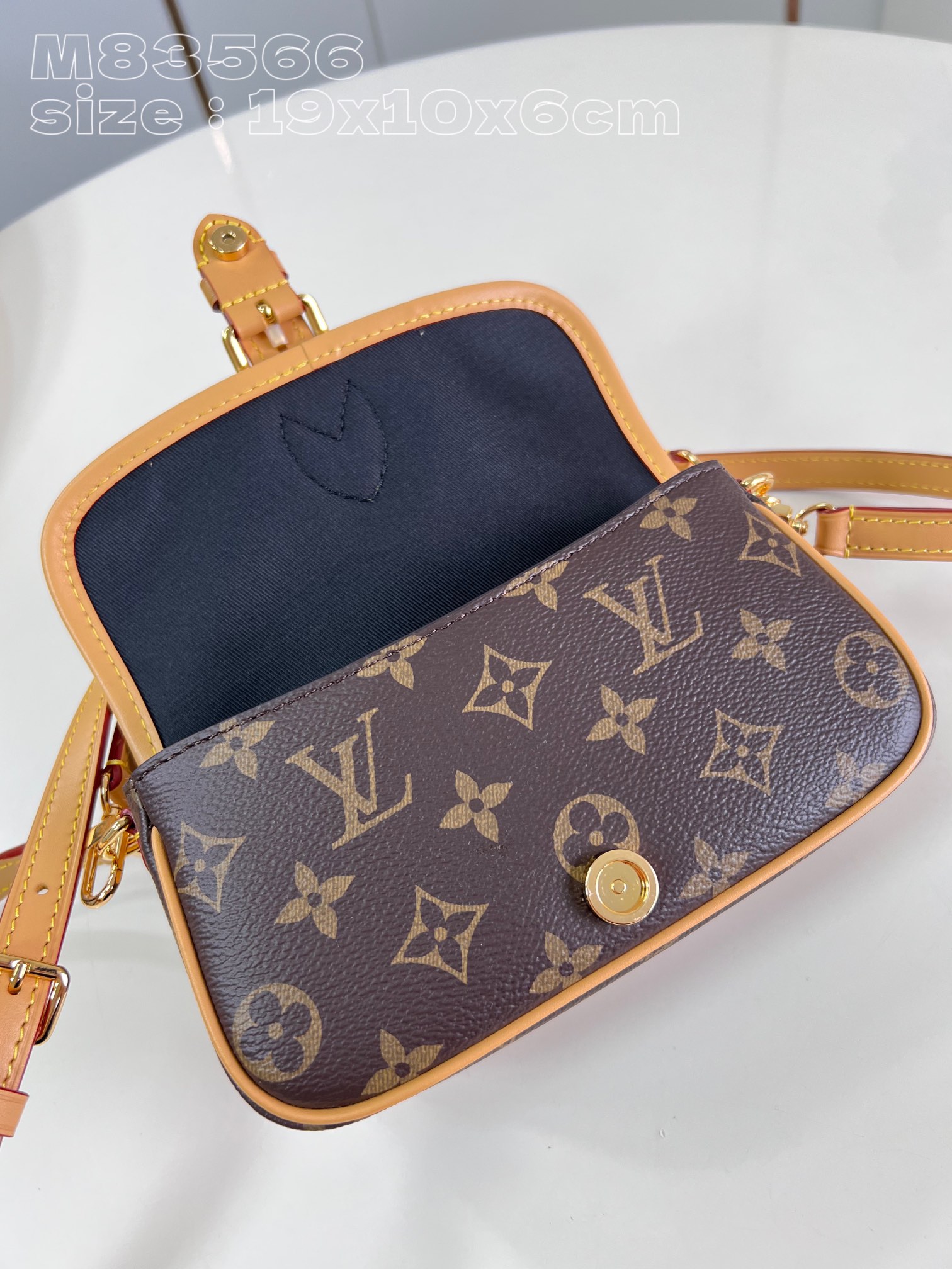 LOUIS VUITTON M83298 Nano Diane