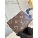 LOUIS VUITTON M83676 Noa Compact Wallet